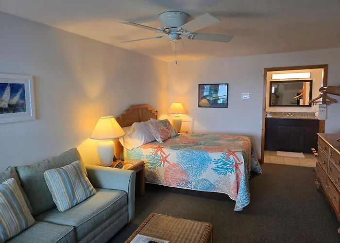 The Ocracoke Harbor Inn